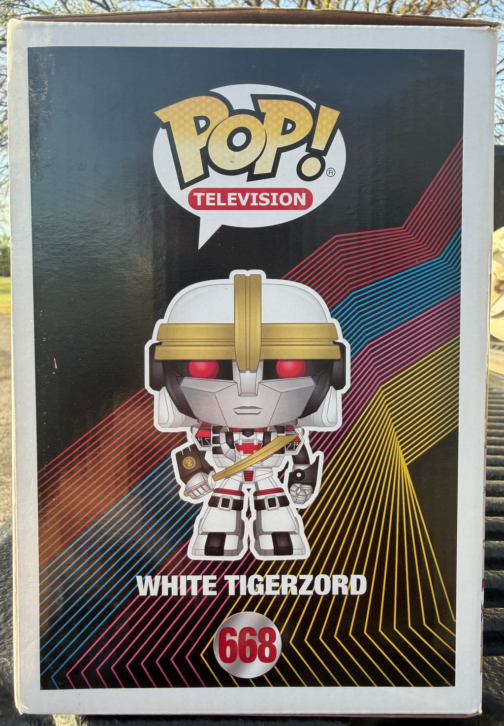 Funko Pop! Television White Tigerzord #668 Hot Topic Exclusive Power Rangers 25 Years