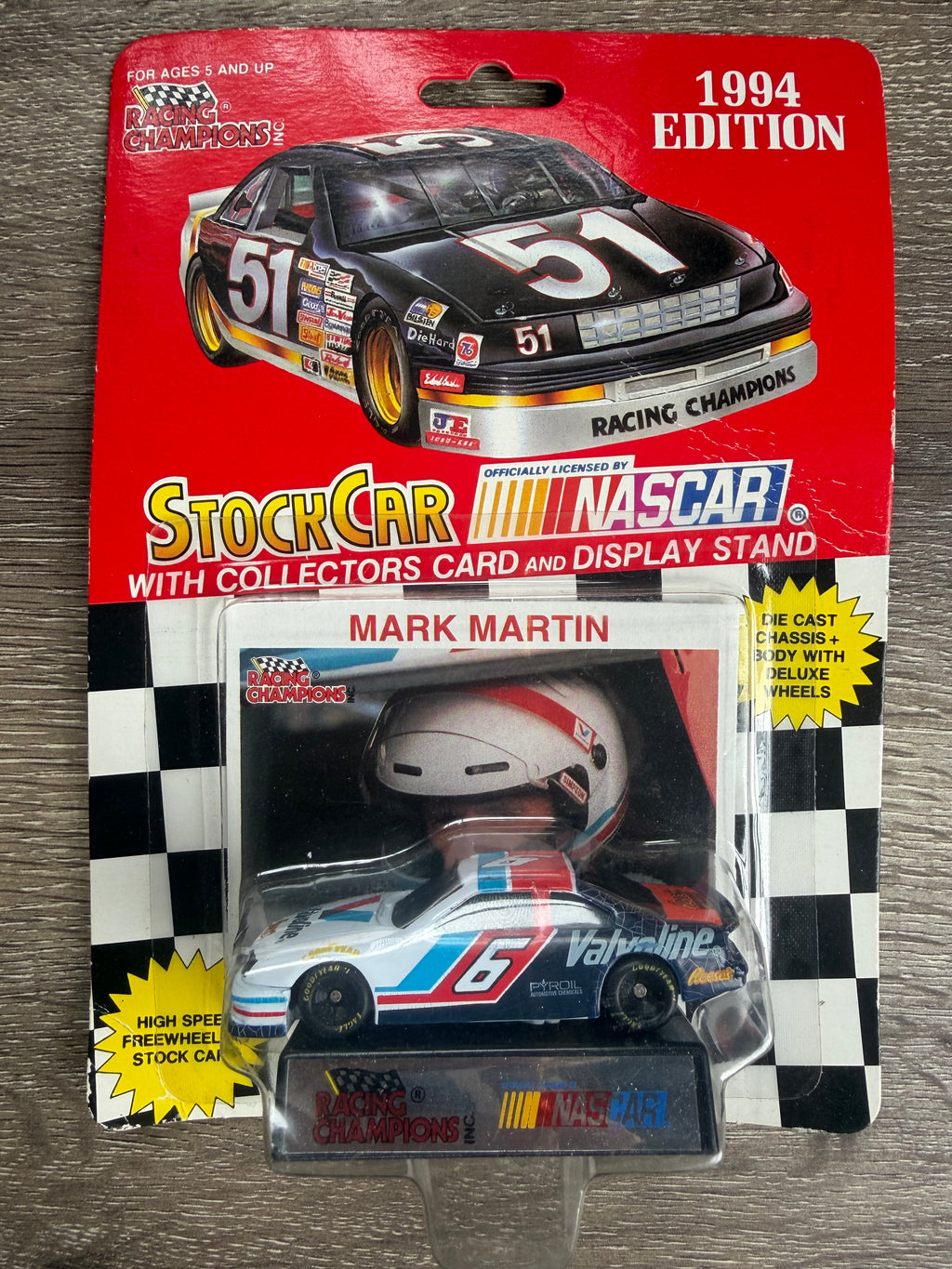 1994 Racing Champions Mark Martin #6 Valvoline NASCAR Stock Car 1:64 Die-Cast