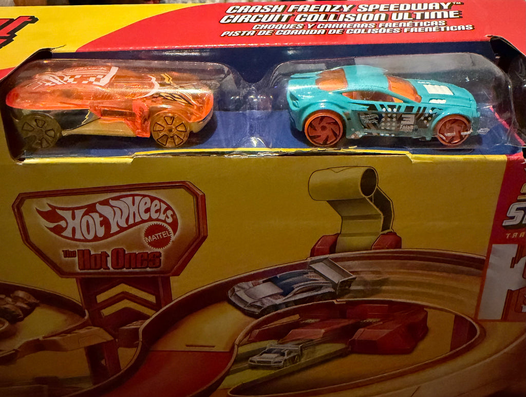 Hot Wheels The Hot Ones Crash Frenzy Speedway Track Set Mattel Speed Snap
