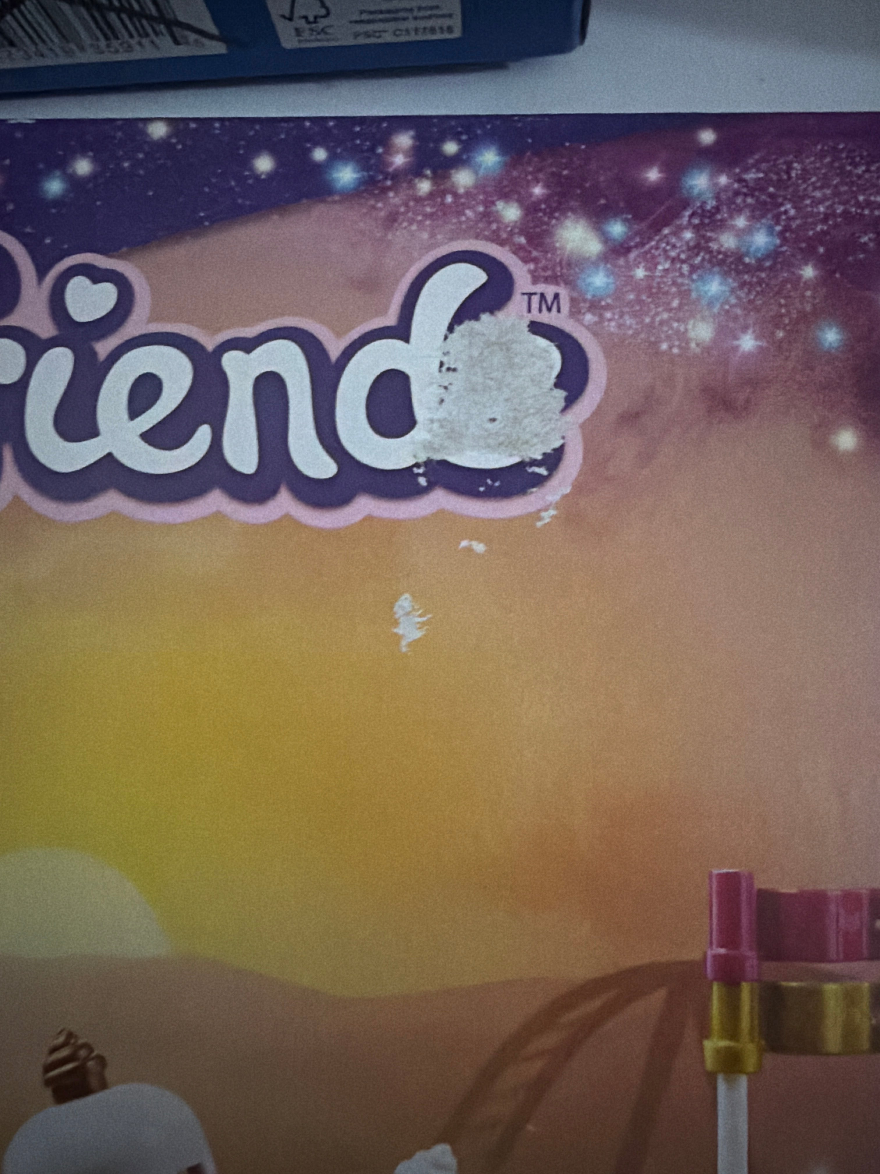 LEGO Friends 41687 – Magical Funfair Stalls “Minor box damage”
