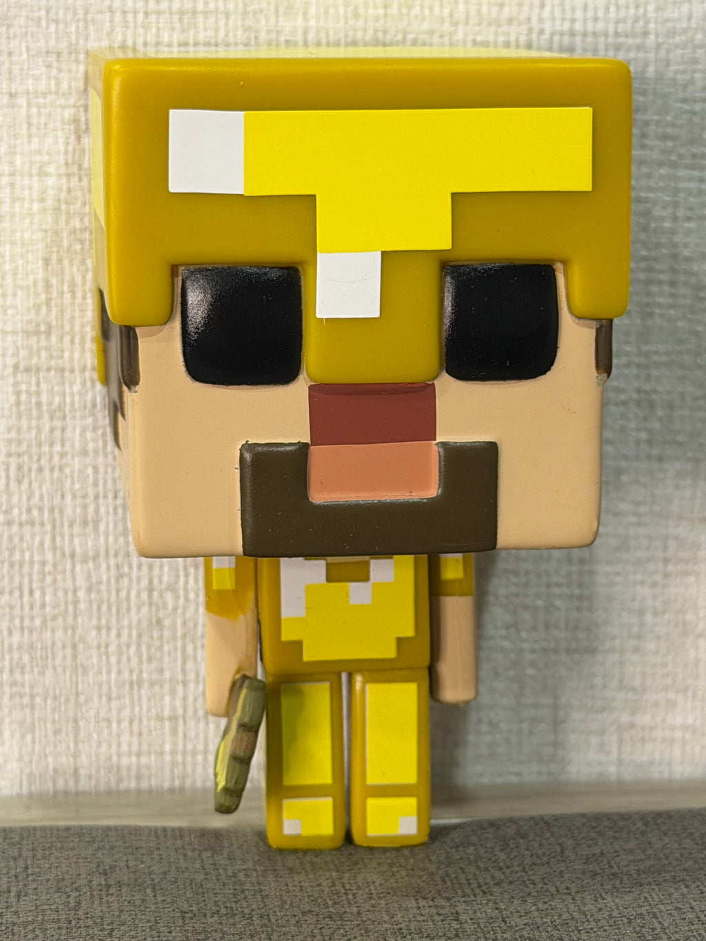 Steve in Gold Armor #321 Funko Pop!