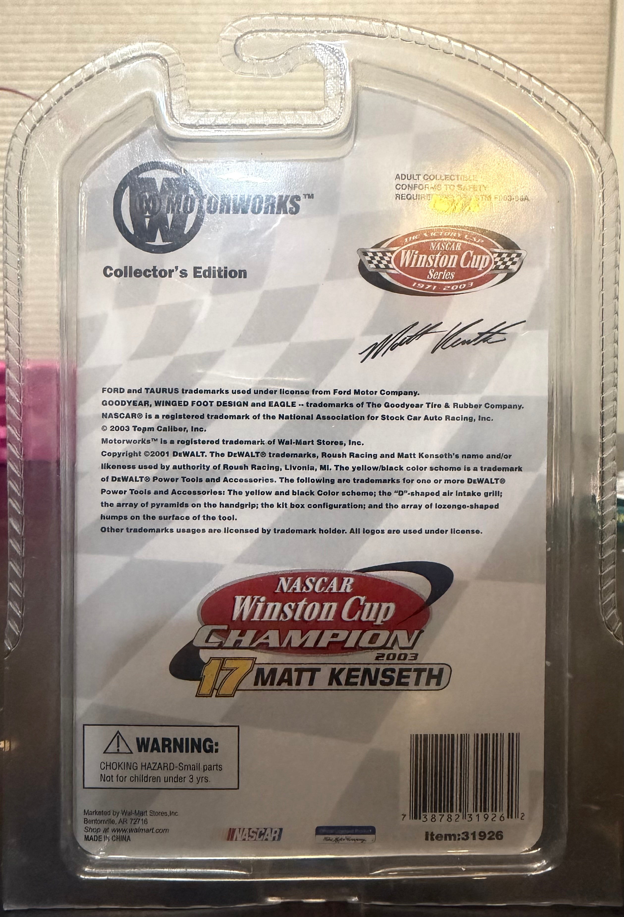 Motorworks 1:64 Matt Kenseth #17 DeWalt 2003 NASCAR Winston Cup Champion Die-Cast Car