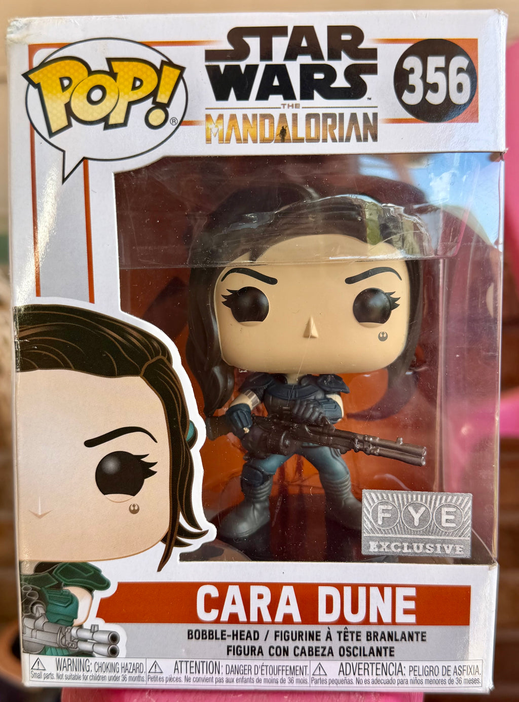 Funko Pop! Star Wars The Mandalorian Cara Dune #356 FYE Exclusive Bobble-Head
