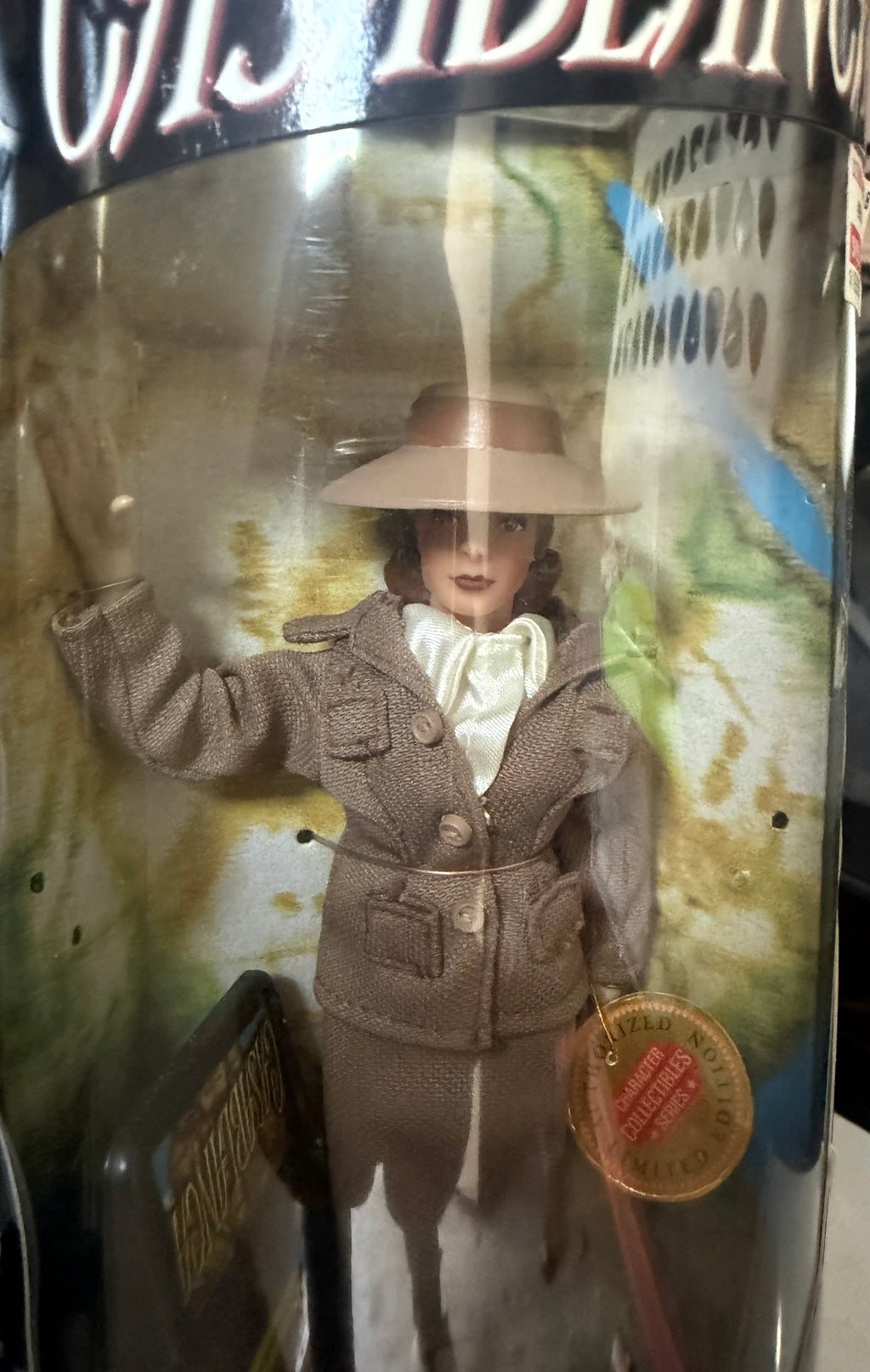 1998 Exclusive Premiere “Hollywood Icon” Limited Edition Collector’s Series Casablanca figures