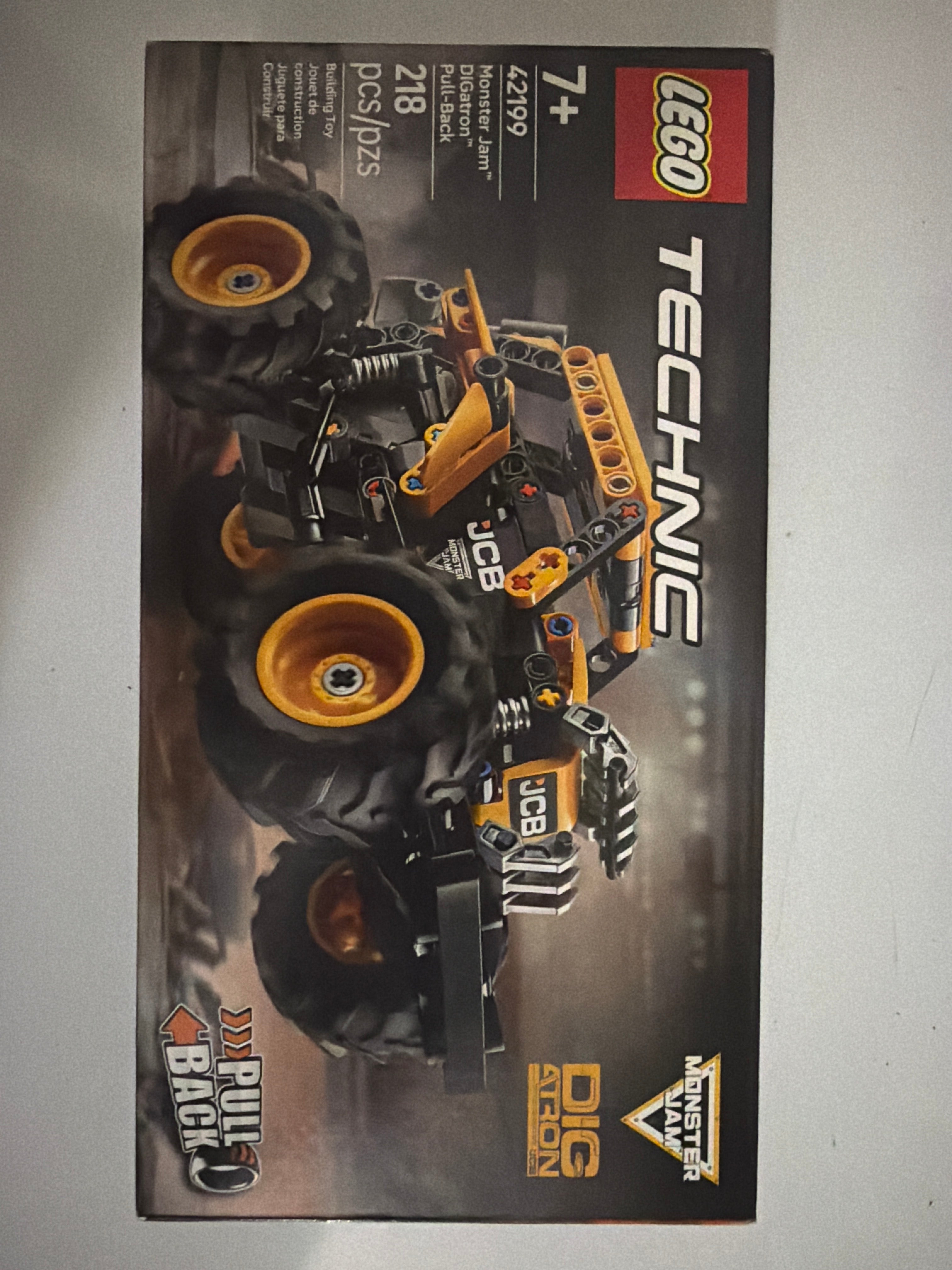 LEGO Technic 42199 Monster Jam DIGatron Pull-Back.