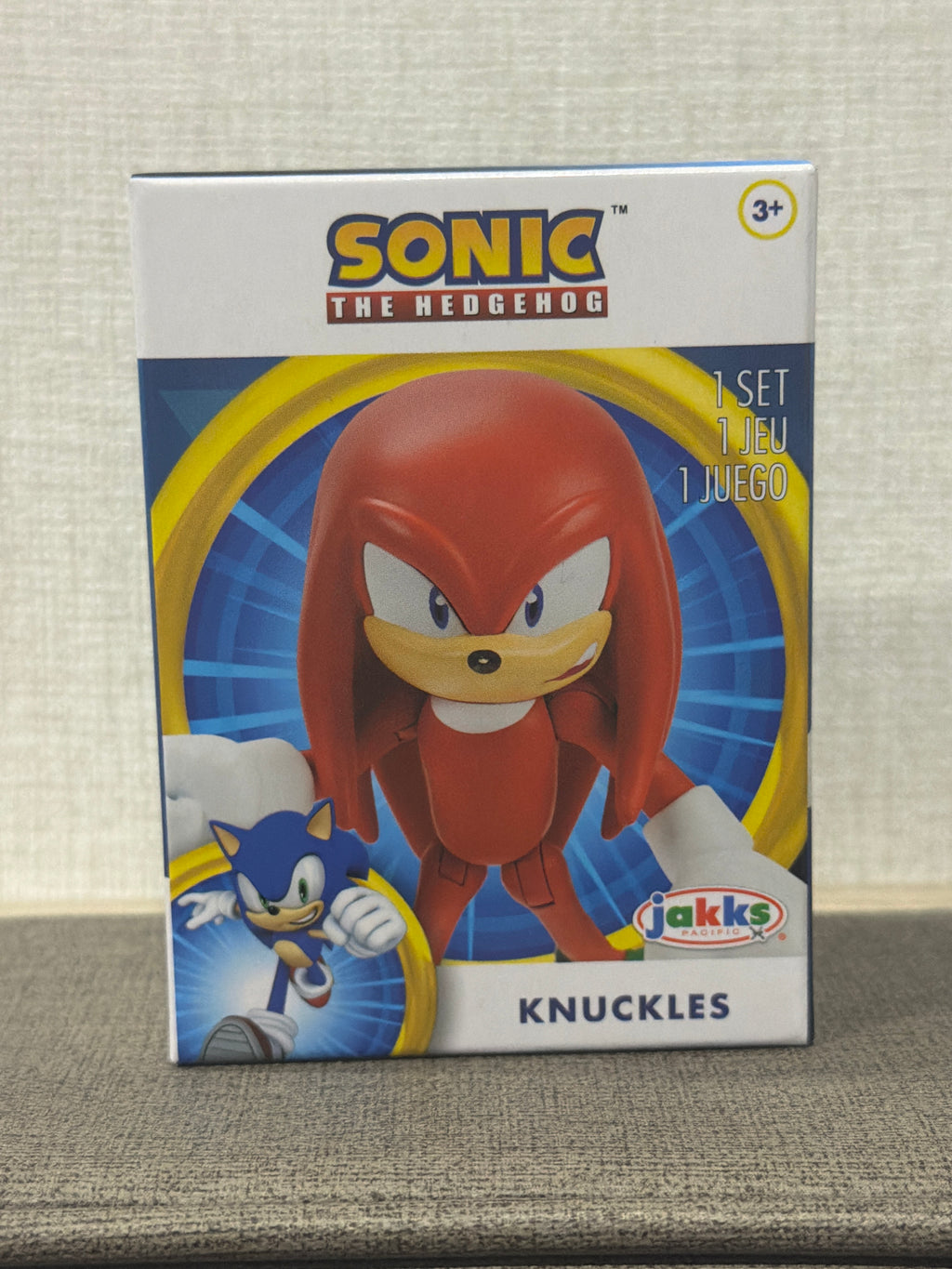 Sonic the Hedgehog Knuckles mini figure