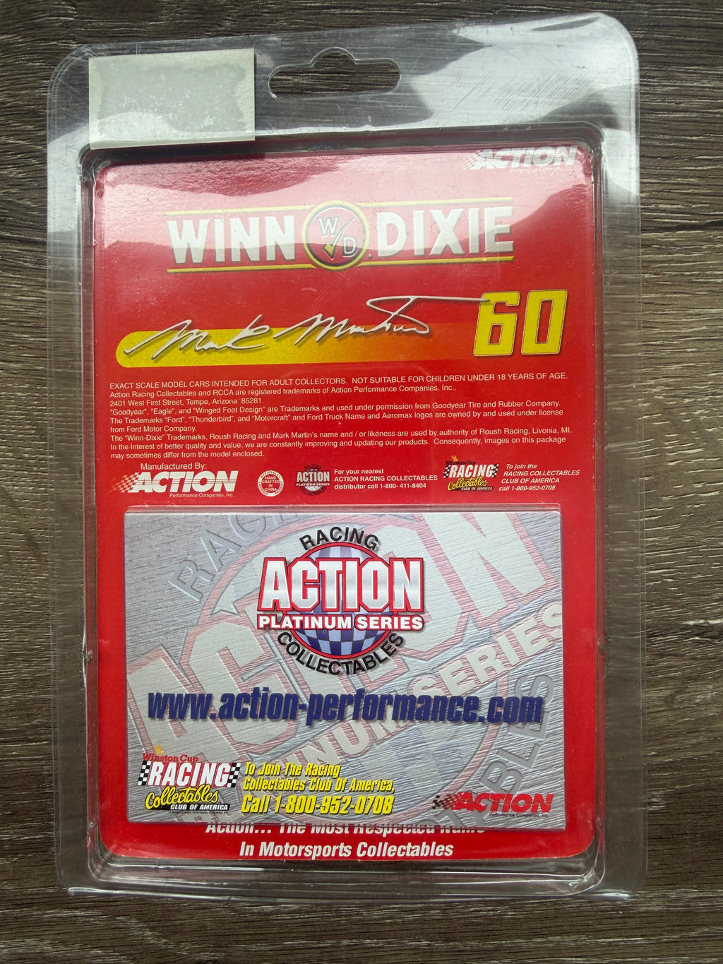 Action Mark Martin #60 Winn-Dixie 1997 Thunderbird 1:64 NASCAR Die-Cast