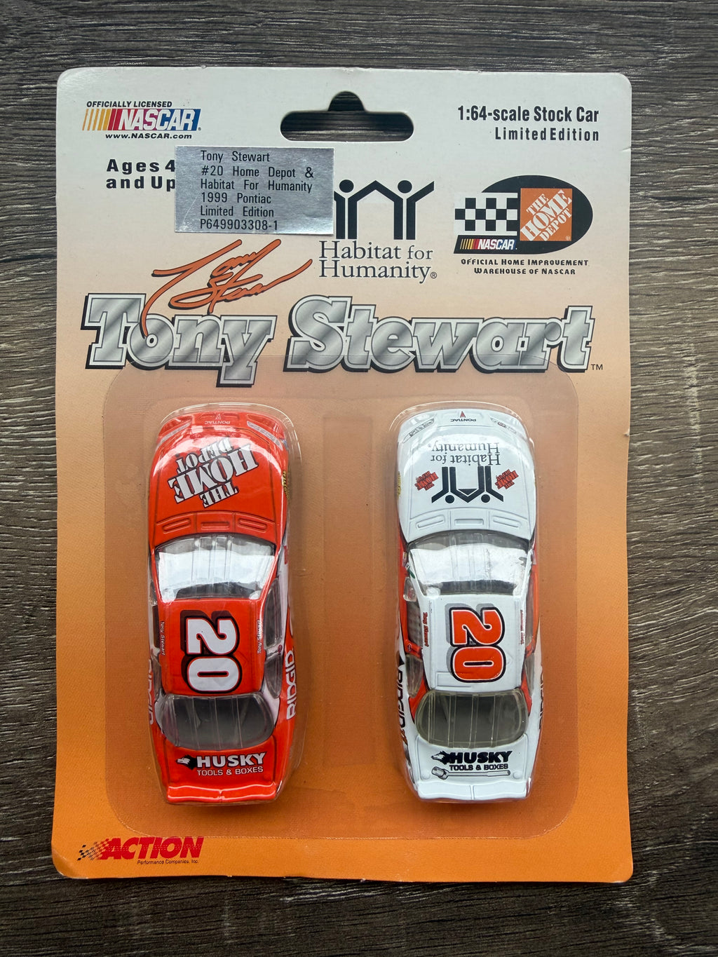 Tony Stewart #20 Home Depot & Habitat for Humanity 1999 Pontiac 1:64 NASCAR 2-Car Set